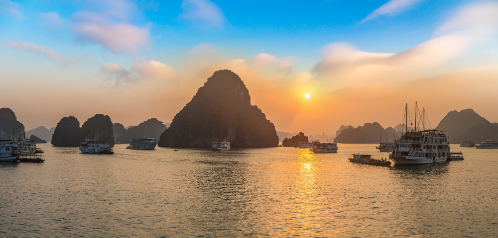 Vietnam Ha Long Bay