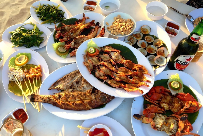 sea food dinner Bali Heritage Tour: Explore Ancient Temples & Cultural Sites