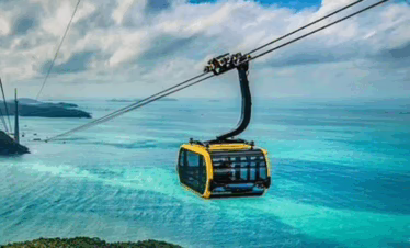 Hon Thom cable Car