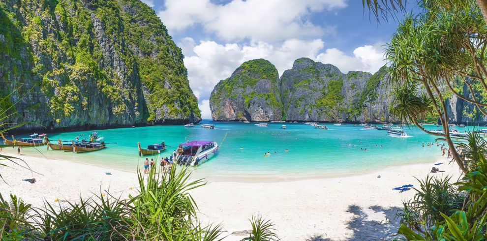 phi-phi-island
