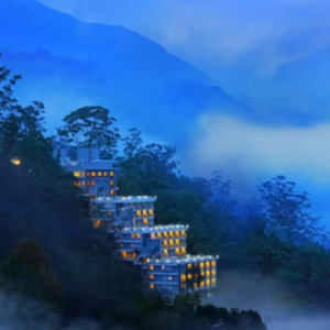 luxury-tour-package -chandys-windy-resort